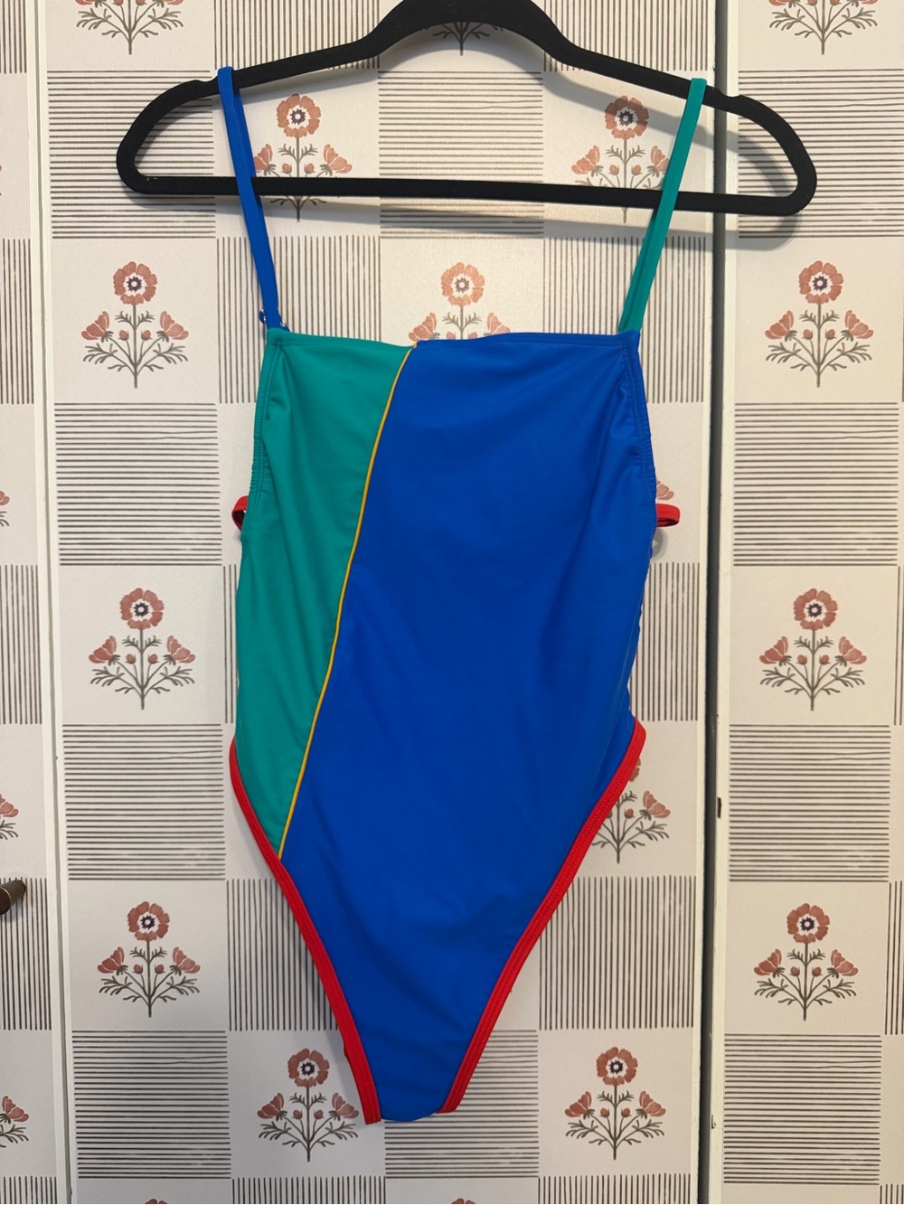 Vintage Malibu Dream Girl colorblock one piece swim women’s med